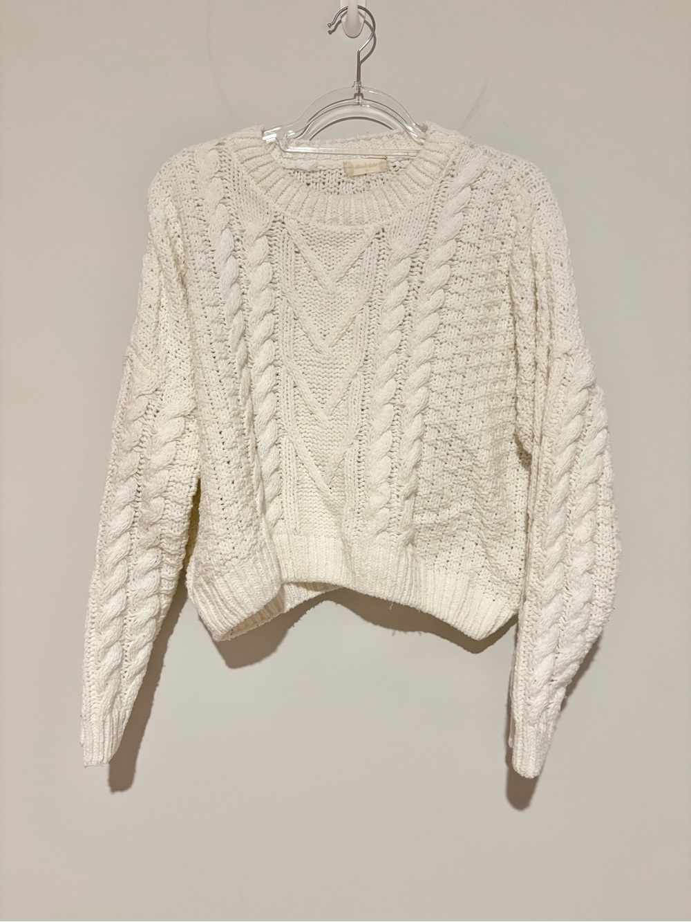 Altar’d State Cozy Cropped Cable Knit Sweater Cream size medium - Picture 1 of 5